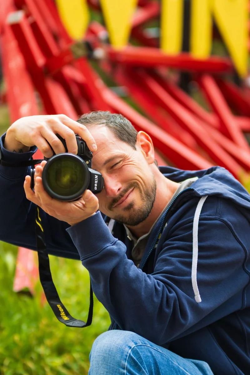 Photographe en plein travail